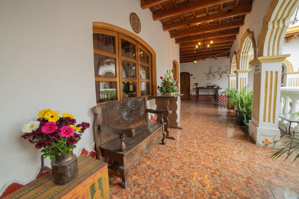 Hotel Gran Plaza Euromaya